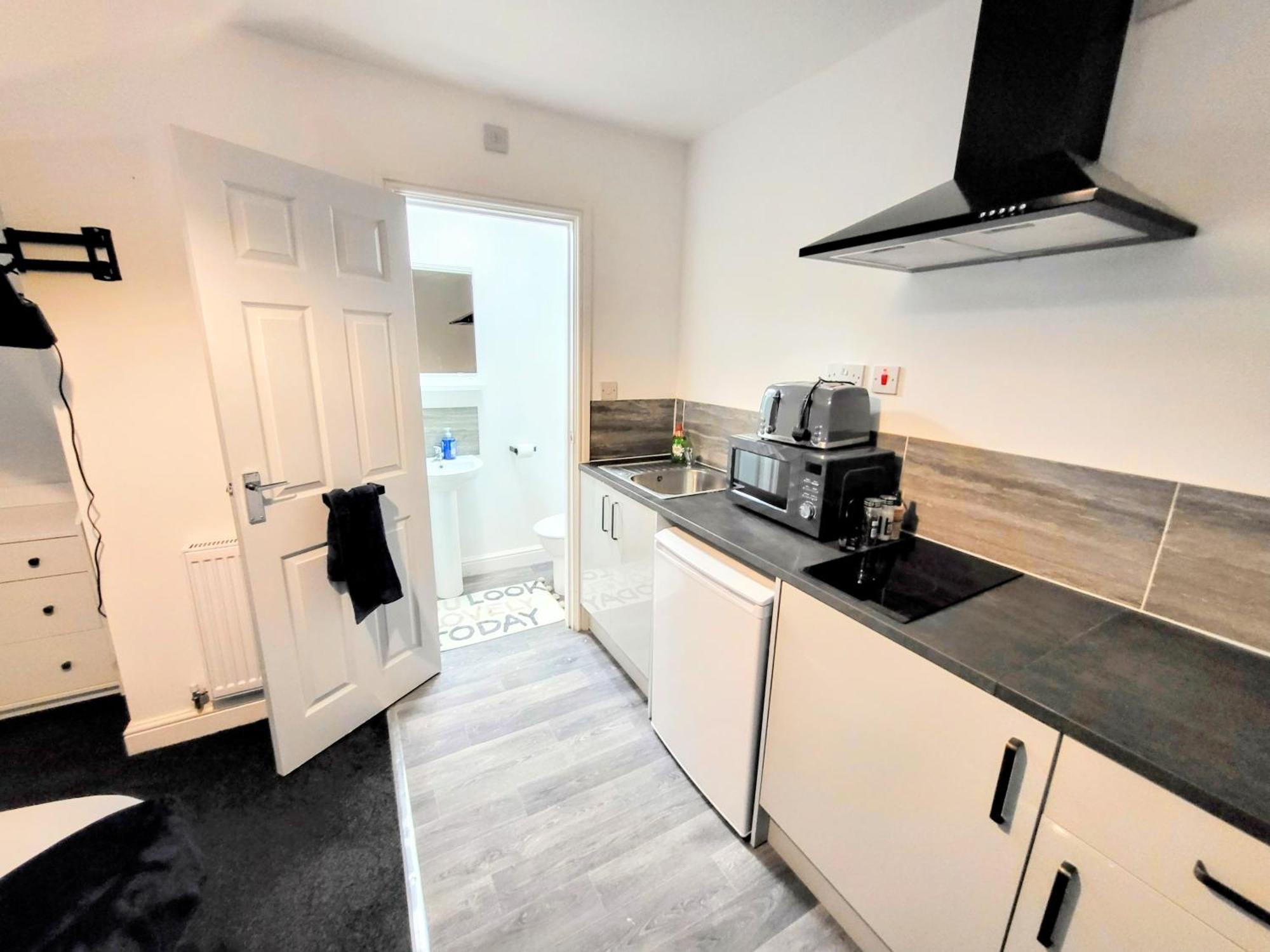 Premier Nottingham Studios - Burford Road Экстерьер фото